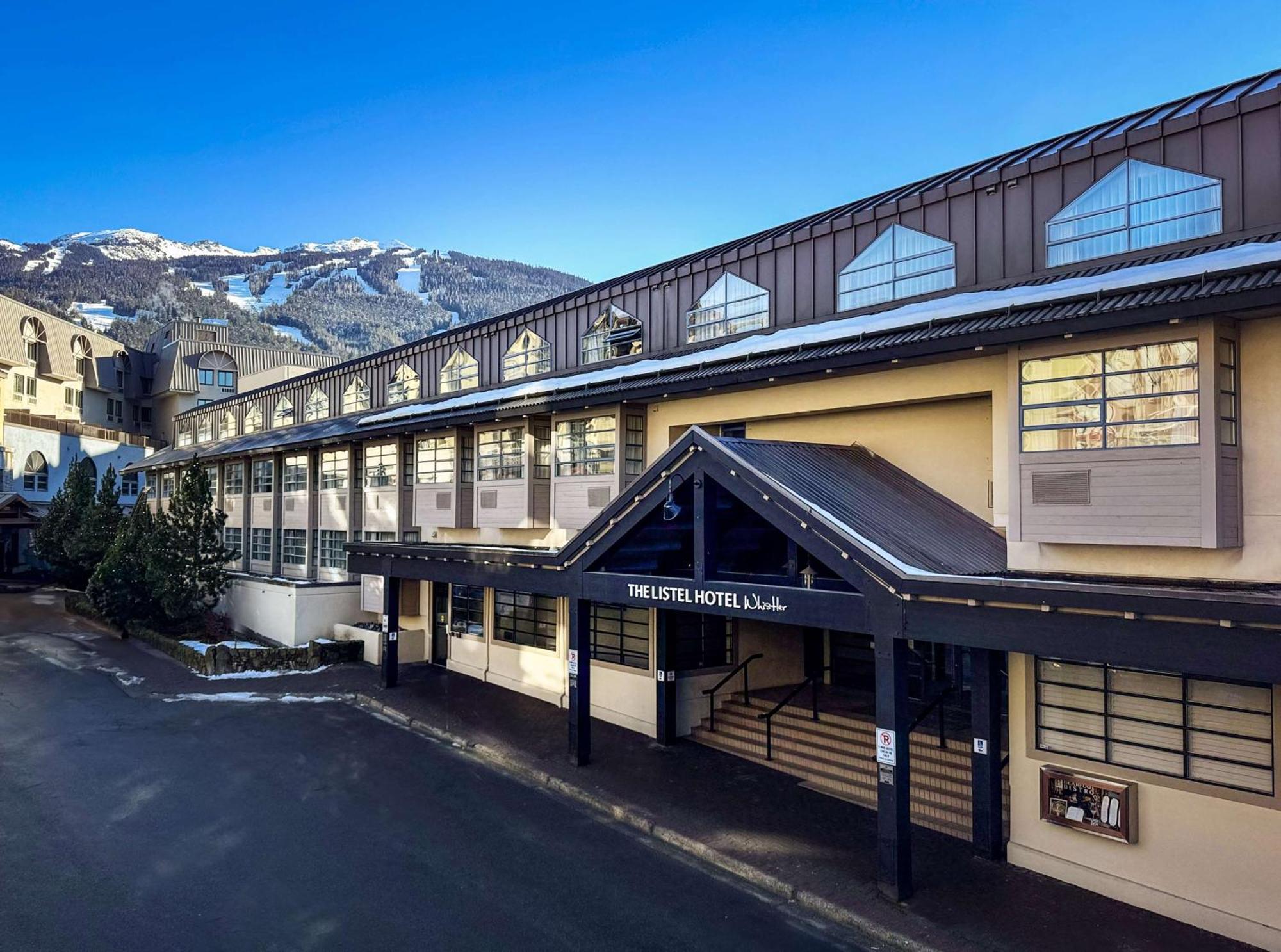Listel Whistler, A Coast Hotel Bagian luar foto